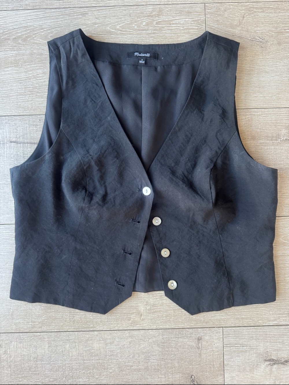 Madewell Black Sleeveless Button Vest